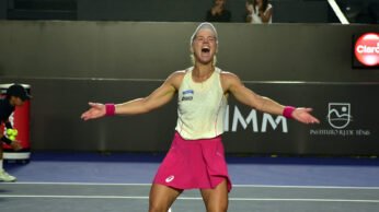 Pigossi vira sobre Mandlik com a força da torcida e vai à segunda rodada do SP Open