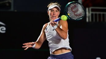 Bia Haddad e Carol Meligeni fazem treino aberto na Quadra Maria Esther Bueno