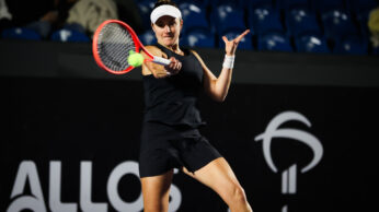 Podoroska elimina Lamens e joga contra Badosa na semifinal